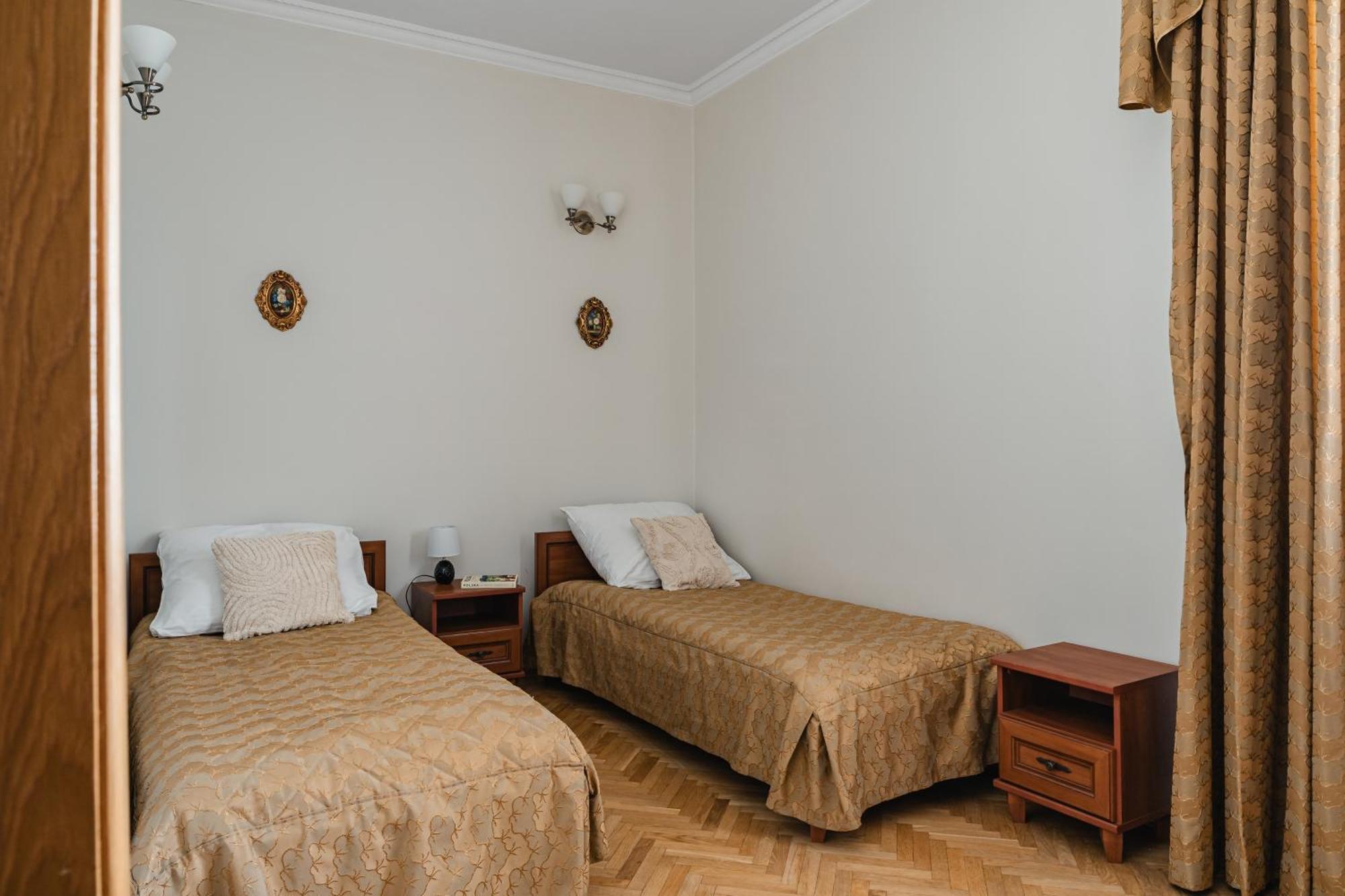 Hotel Rewita Waplewo Maroz Habitación foto